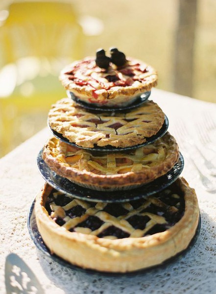 Pie-Wedding-Cake